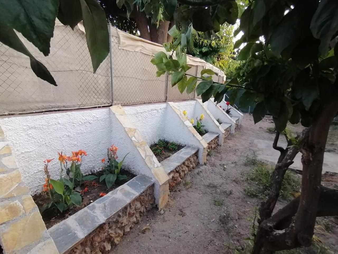 Tota'S Family House, 4 Min Walk To The Beach Levendokhorion Bagian luar foto